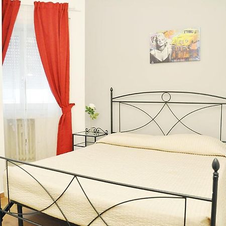 Ideal B&B Рим Екстериор снимка